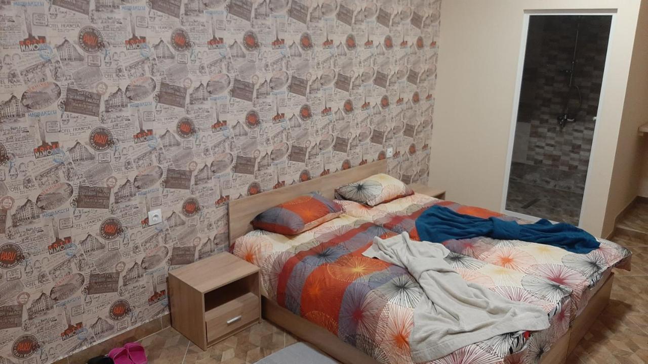Ferienwohnung Арт Sliven Exterior foto